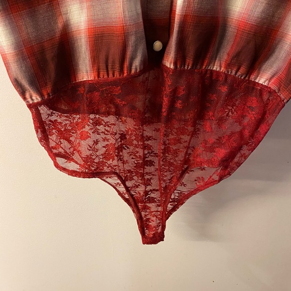 Divine Heritage Body Suit - Picture 3 of 3